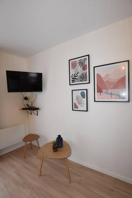 Le Luca, Hyper Centre, Type 2, 4 Personnes Apartment แรนส์ ภายนอก รูปภาพ